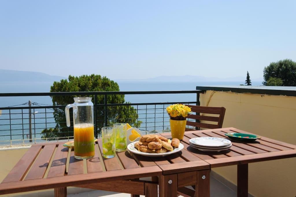 Beautiful Seaside Studio With Amazing View Athens Exterior photo